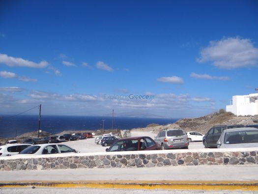 Free public parking area for a santorini moto rent in Fira town.
